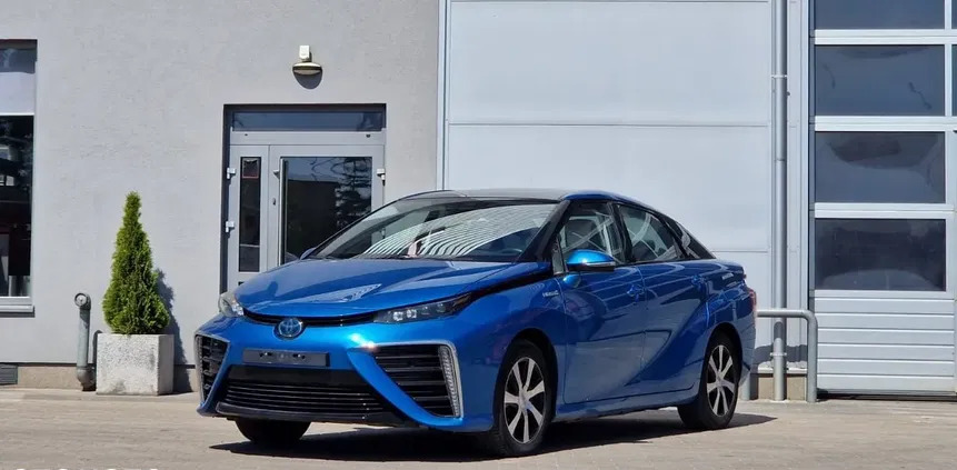 toyota Toyota Mirai cena 120000 przebieg: 23, rok produkcji 2017 z Kobyłka